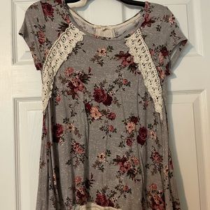 Flower and Lace detailed shirt.